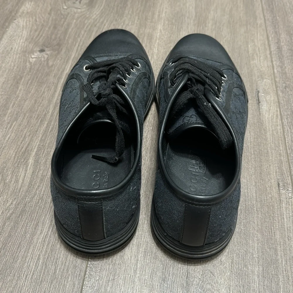Men’s Gucci sneakers